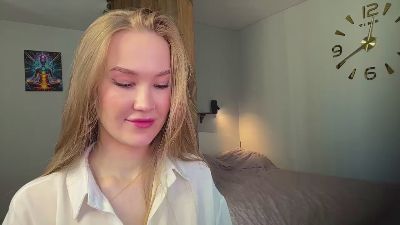 DanicaLatigo webcam model stream image