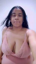 lynagg2 webcam model stream image