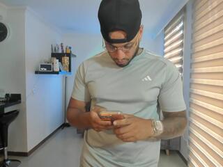 Dereck Green webcam model stream image