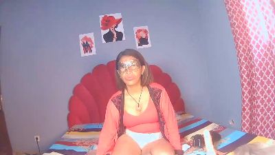 Tonicia webcam model stream image