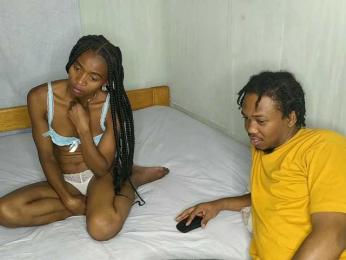 AmelieAndJames0919 webcam bongacams model stream image