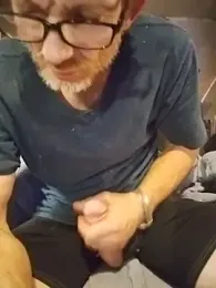 ROBERT0516 webcam model stream image