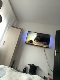 MikyVesela webcam model stream image