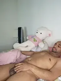 Shotariano webcam model stream image