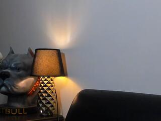 Brad Leon webcam flirt4free model stream image