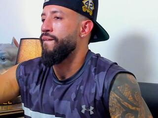 Brad Leon webcam model stream image