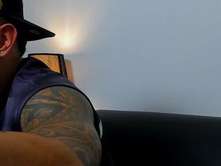 Brad Leon webcam model stream image