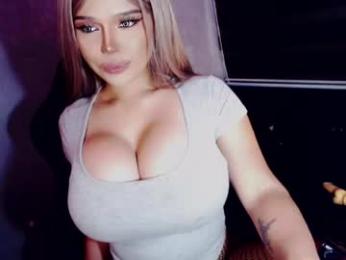 hotsexyhugetrans webcam chaturbate model stream image