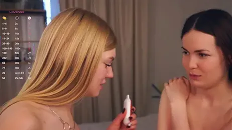 EllenReeves webcam stripchat model stream image