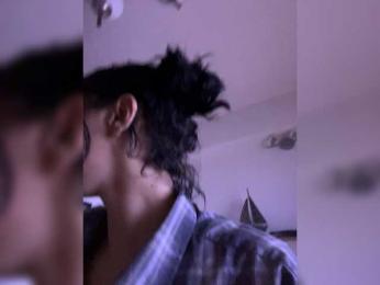 sara-smithh-1 webcam model stream image
