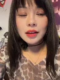 Game_yoyo webcam model stream image