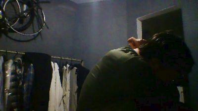 Hellmans webcam model stream image