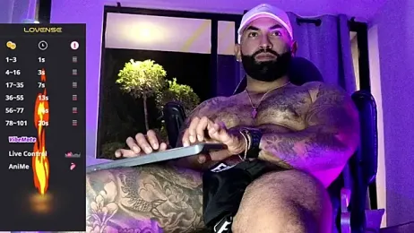 Max-prada webcam model stream image