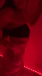 mernes1 webcam model stream image