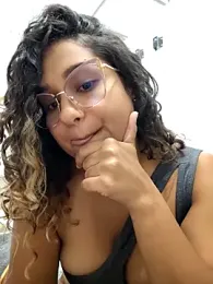 BrendaGirs webcam model stream image