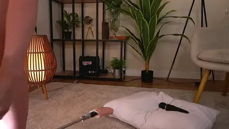MiaBanger webcam model stream image