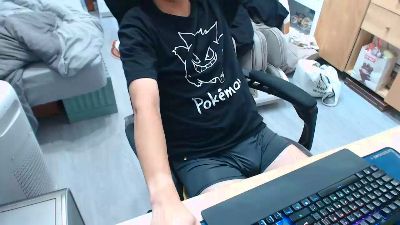 hank_Ss webcam model stream image