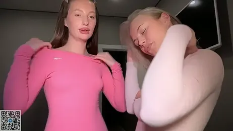 elloriah webcam stripchat model stream image