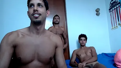 HOTLATINO2025 webcam stripchat model stream image