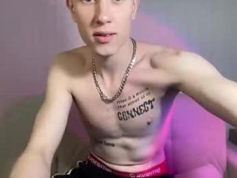 travis_gracile webcam model stream image