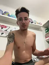 vainvalou34 webcam model stream image