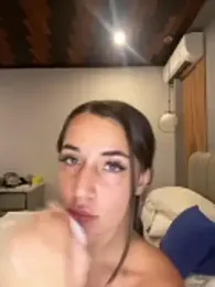 baadievino webcam model stream image