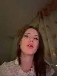 kisssssssss webcam model stream image