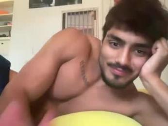 avamo2 webcam model stream image