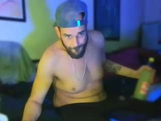 guyst049 webcam model stream image