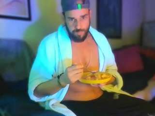 guyst049 webcam model stream image