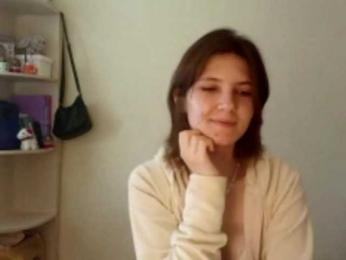 urrMila webcam model stream image