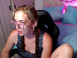 Alice Kizar webcam model stream image