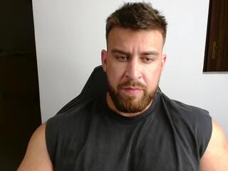 Beau Tucker webcam model stream image