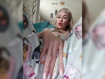 Love-blondi webcam bongacams model stream image