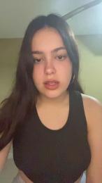 Kikitaa19 webcam model stream image