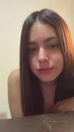Kikitaa19 webcam model stream image