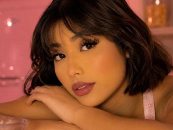 CorinaBaker webcam livejasmin model stream image