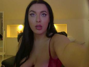 KeiraDark webcam model stream image