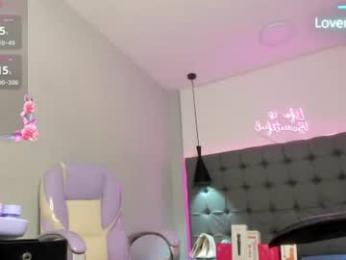 scarletcherry18 webcam chaturbate model stream image