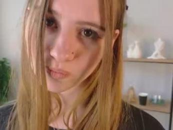renatadoyle webcam model stream image