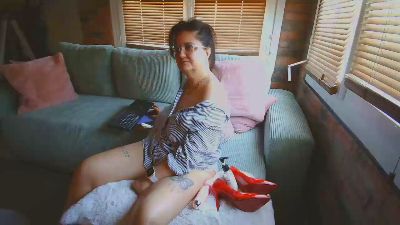 oxanaparis webcam model stream image
