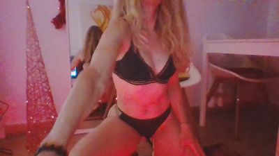 theheremit webcam model stream image