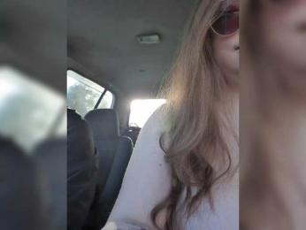 Red-rooms webcam bongacams model stream image