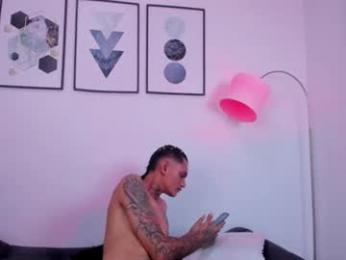 max_kaliifa webcam model stream image