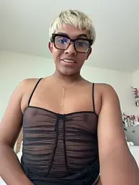 Ashleythelatinaa webcam model stream image