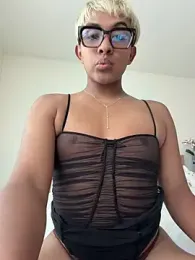 Ashleythelatinaa webcam model stream image