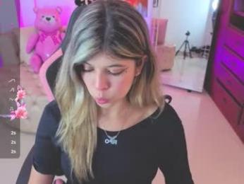 nataasha___ webcam model stream image