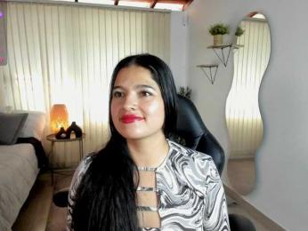 Min-Yuna webcam bongacams model stream image