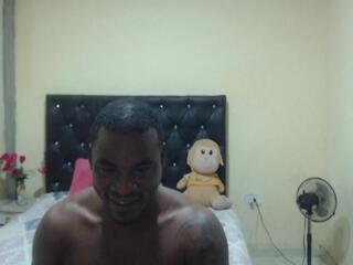 Mathias Miller webcam model stream image