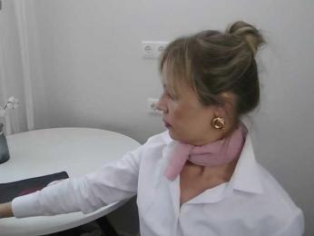 Red_Rose_98 webcam model stream image